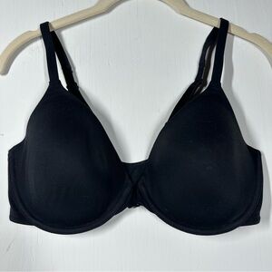 Wacoal How Perfect Smoothing Contour Bra 34D Black Underwire T-Shirt Front Close